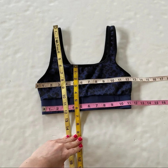 Ultracor Leopard Animal Print Sports Bra Womens Size XS Black Blue Cheetah COR - Picture 7 of 8